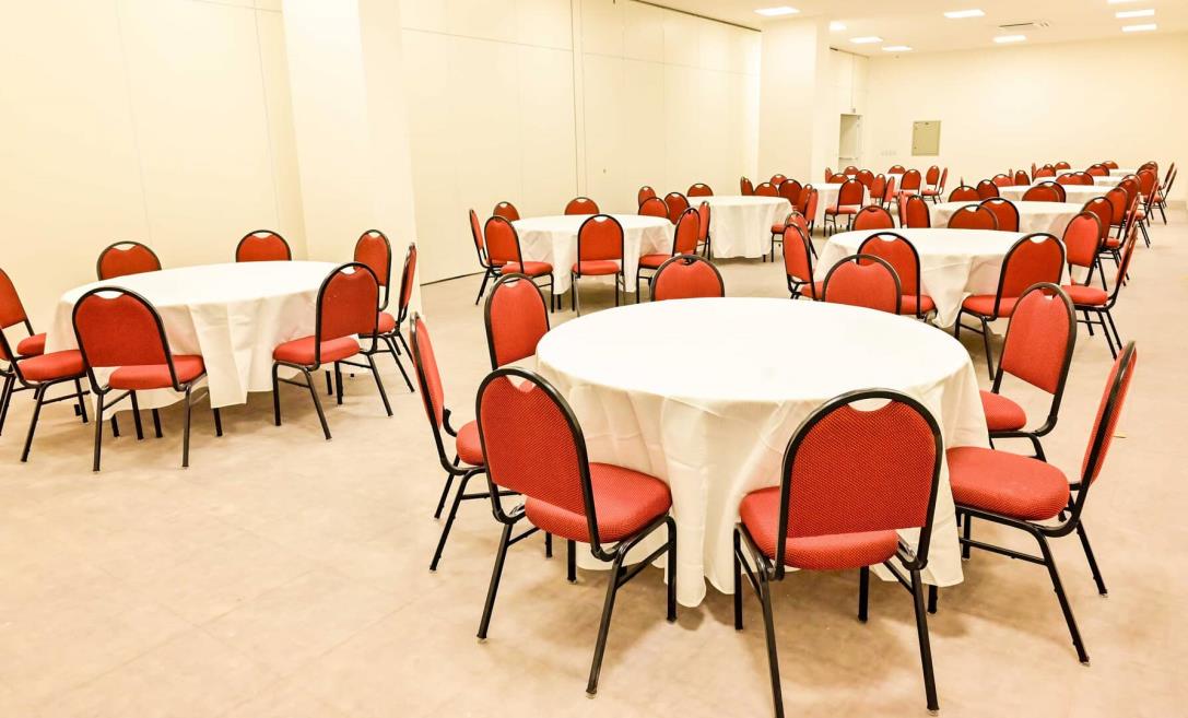 bristol marambaia -  sala de eventos.jpg