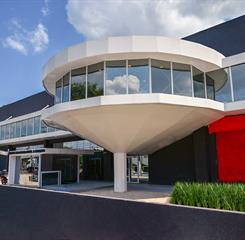 bristol marambaia - fachada.jpg