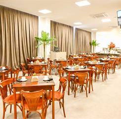 bristol marambaia - restaurante.jpg