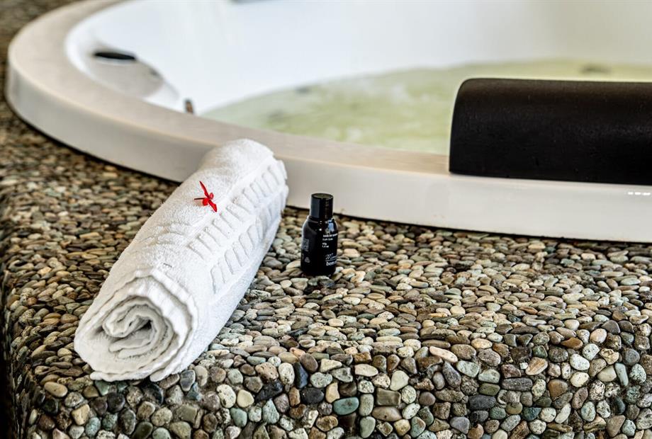 whatsapp image 2026-04-01 at 16.57.36 (14).jpeg