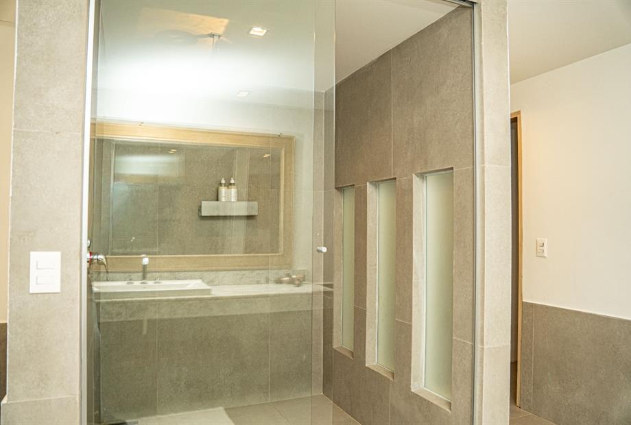 whatsapp image 2026-04-01 at 16.57.36 (9).jpeg