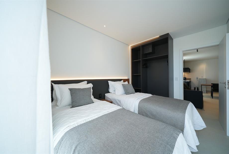 2q (1)_optimized.jpg