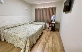 Quarto Triplo Standard do Hotel Nascentes da Serra