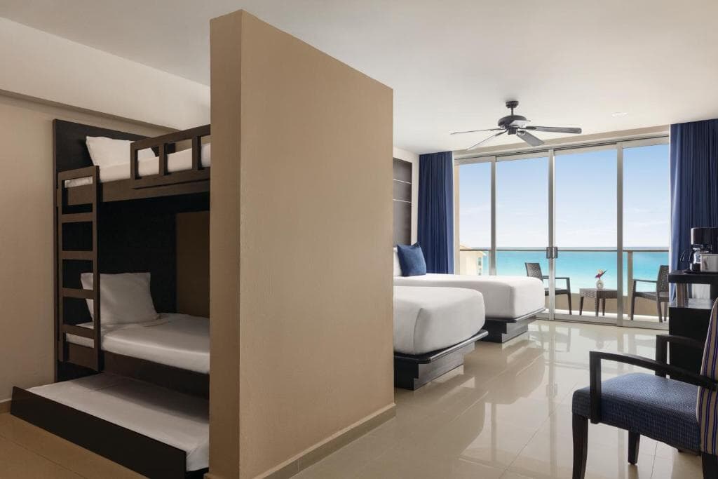 Premium Suite King 1 - Suíte Família com 2 Camas de Casal-1.jpg