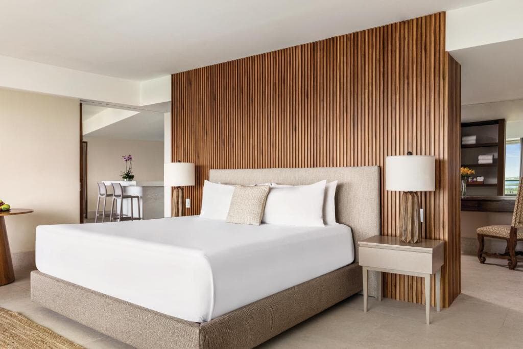 Family Suite Double 1 - Suíte Superior com Cama King-size-2.jpg