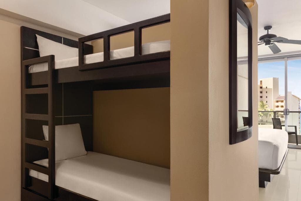 Family Suite King 1 - Suíte Família com Cama King-size-2.jpg