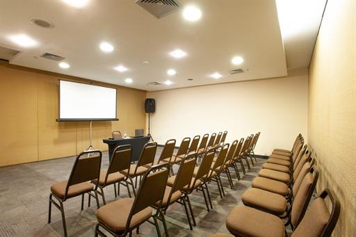 segr - sala tóquio (1).jpg