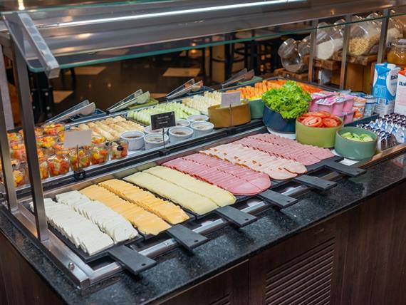 segr - café da manhã (1).jpg