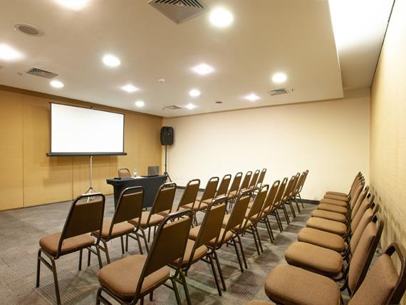 segr - sala tóquio (1).jpg