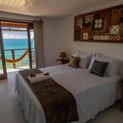 Suite Master Duplo com Varanda e Vista Mar