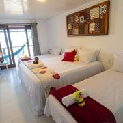 Suite Master Quádruplo com Varanda e Vista Mar