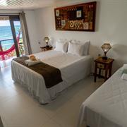 Suite Master Triplo com Varanda e vista Mar