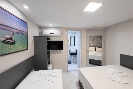 img_7657 grande.jpeg