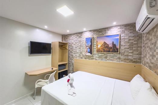 img_7427 grande.jpeg