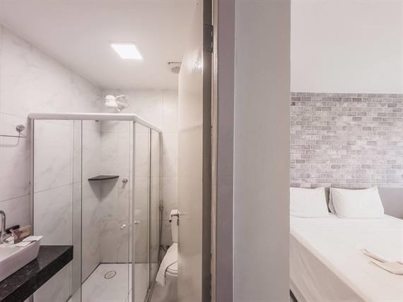 img_7645 grande.jpeg