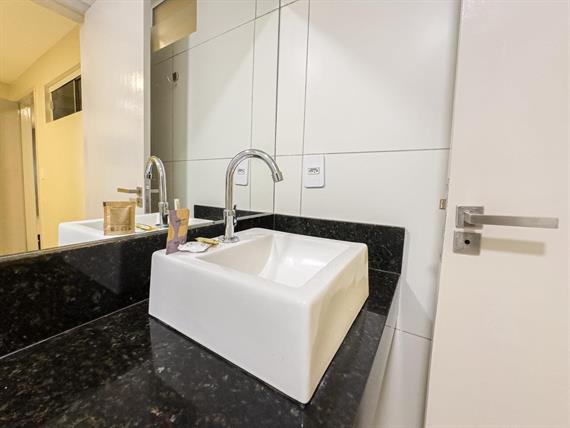 img_7453 grande.jpeg