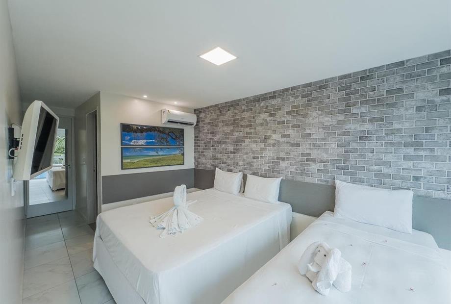 img_7588 grande.jpeg