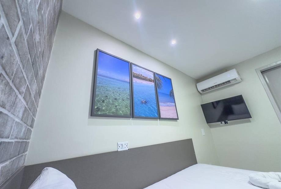 img_7502 grande.jpeg