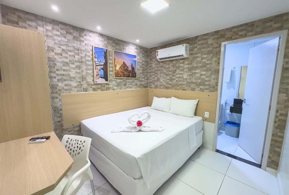 img_7449 grande.jpeg