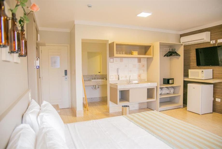 Suíte com Varanda-4.jpg