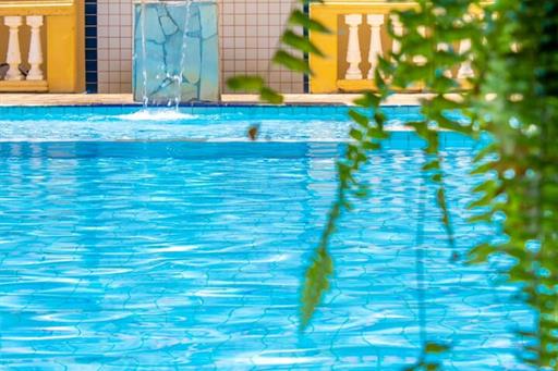hotel fazenda portal dos sonhos piscina (2).jpg