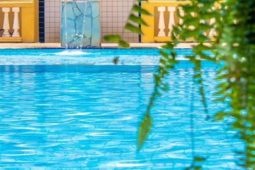hotel fazenda portal dos sonhos piscina (2).jpg