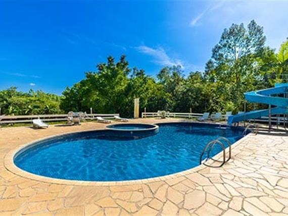 portal dos sonhos piscina com tobogã (5).jpg