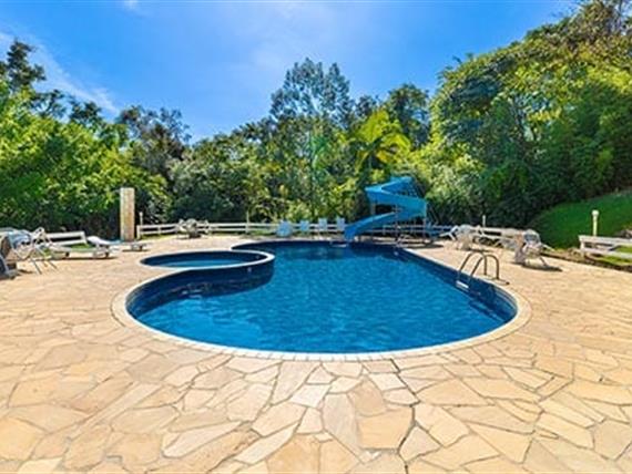 portal dos sonhos piscina com tobogã (4).jpg