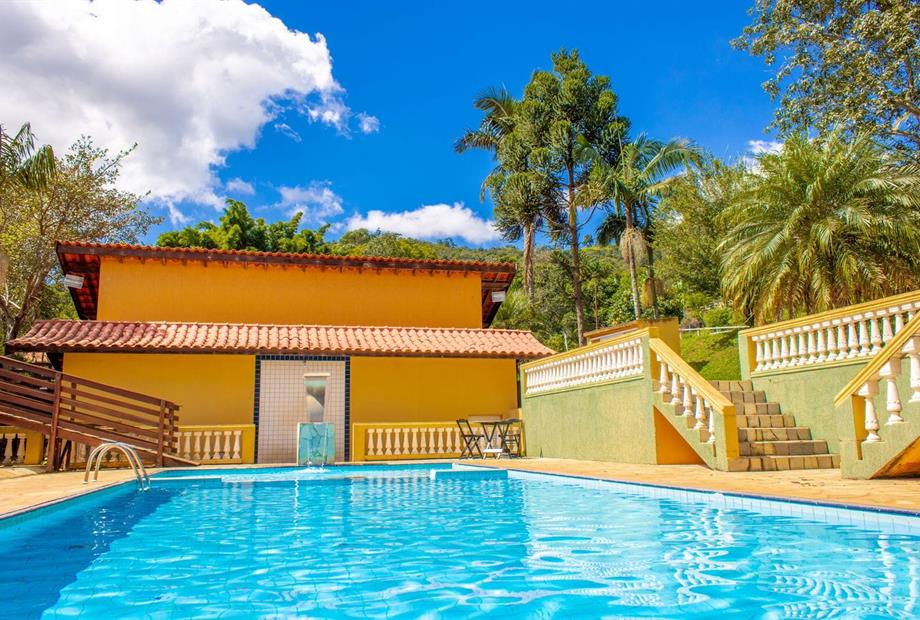 hotel fazenda portal dos sonhos piscina (3).jpg
