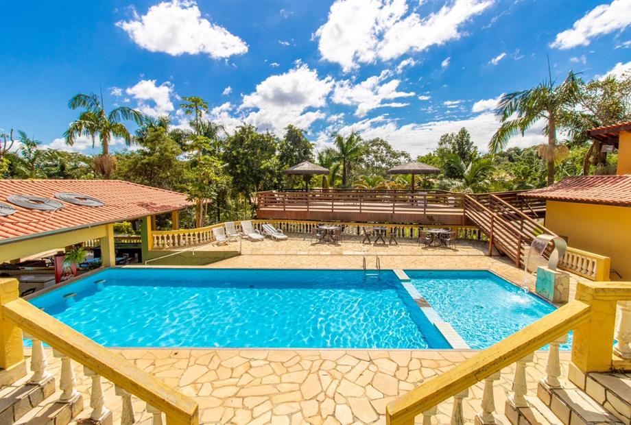hotel fazenda portal dos sonhos piscina (5).jpg