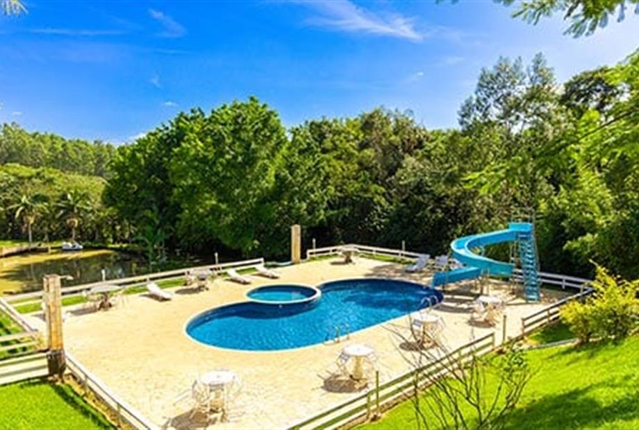 portal dos sonhos piscina com tobogã (3).jpg