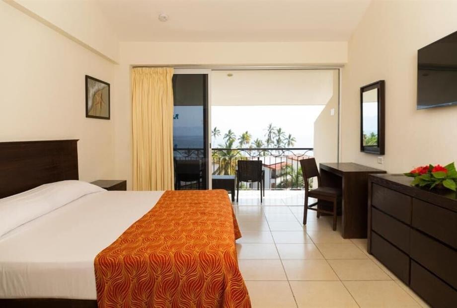 Quarto Deluxe com Cama King-size-1.jpg