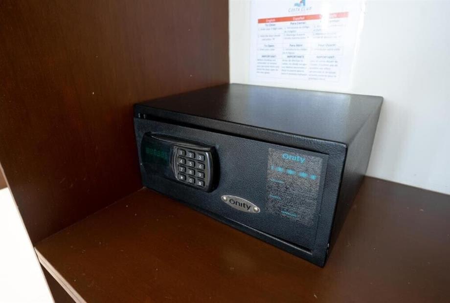 Quarto Deluxe com Cama King-size-4.jpg