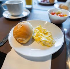 om foto cafe mesa posta.jpg
