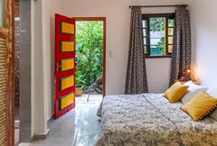 Suíte Júnior com Vista do Jardim