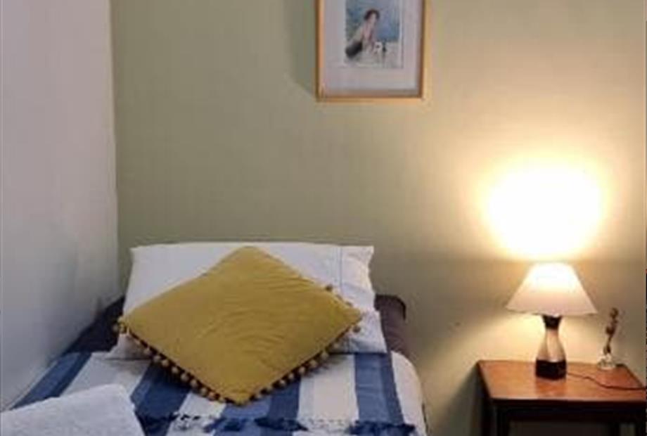 Quarto com 2 Camas de Solteiro-2.jpg