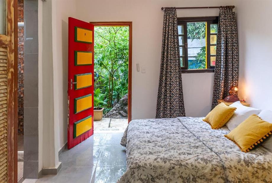 Suíte Júnior com Vista do Jardim-1.jpg