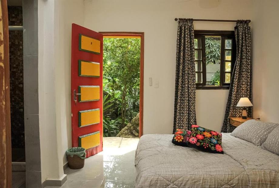 Suíte Júnior com Vista do Jardim-2.jpg