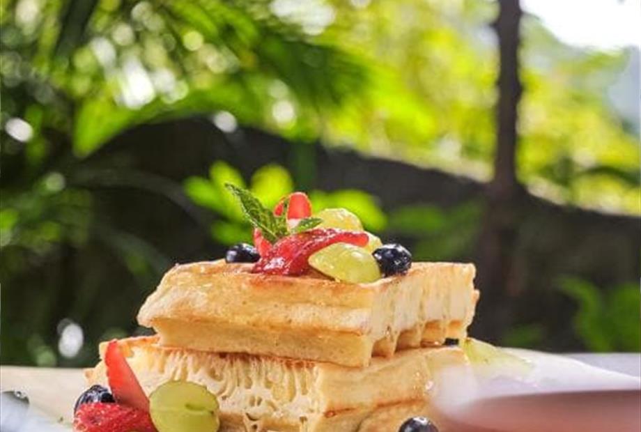 Suíte Júnior com Vista do Jardim-15.jpg