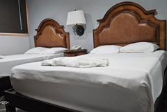 Habitación Doble Estándar con 2 camas dobles