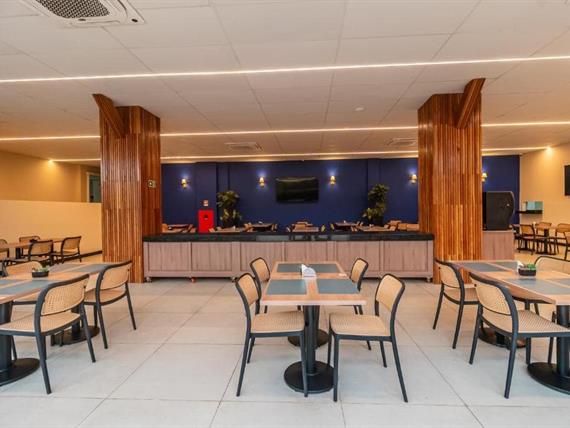 restaurante lugar para comer.jpg