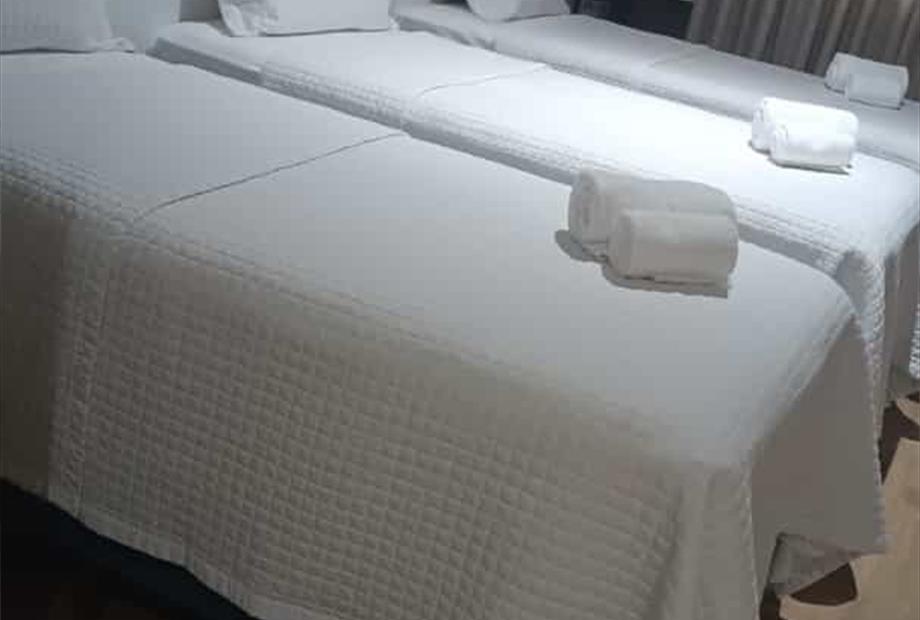 quarto triplo 2 (2).jpeg