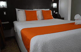 CLASSIC 207 de Villeta Boutique SPA Hotel