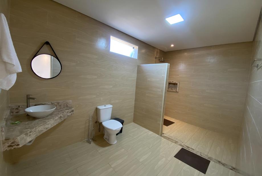 whatsapp image 2025-10-10 at 14.35.39 (2).jpeg