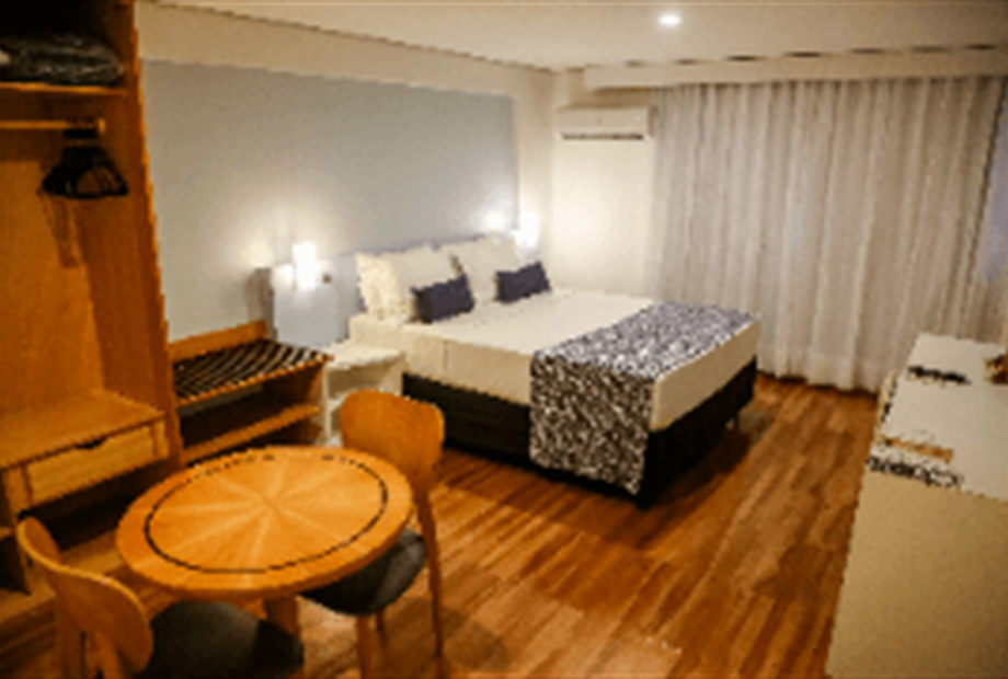 img_6200_resized (2).jpg