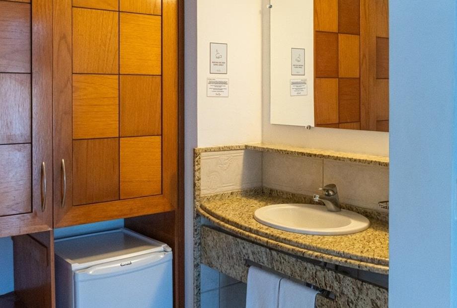 triplo sup banheiro.jpg