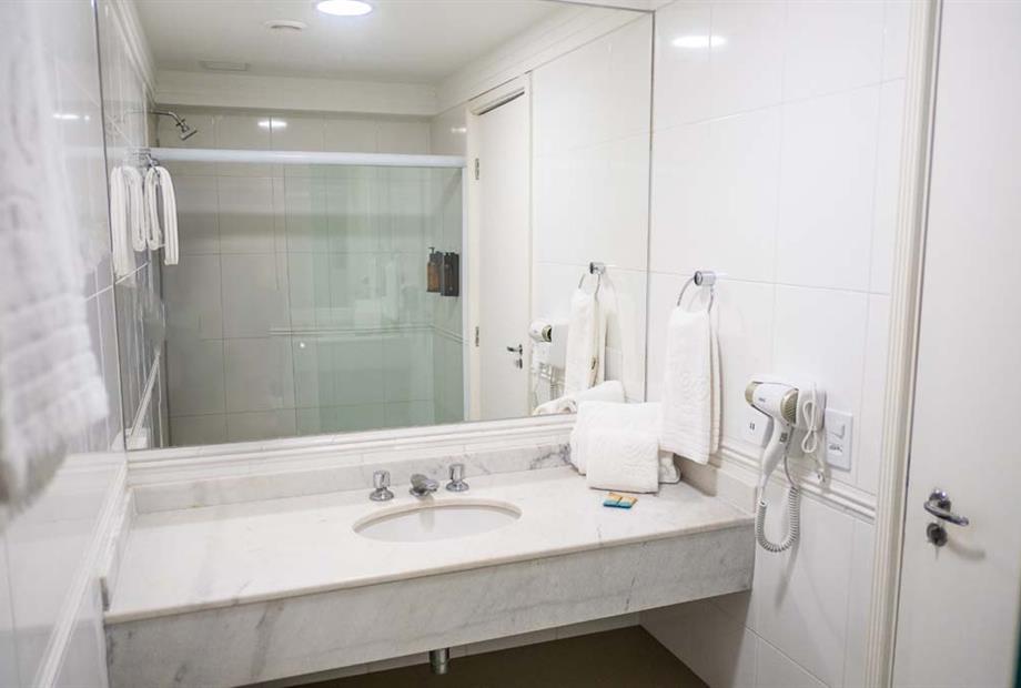 slsb - standard twin - banheiro (1).jpg