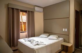 Quarto Duplo - Suita Lateral do Lonier Praia Inn Flats