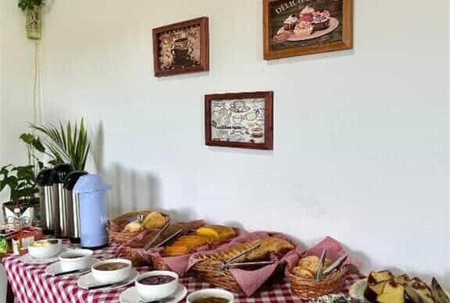 Quarto Duplo com Varanda-6.jpg