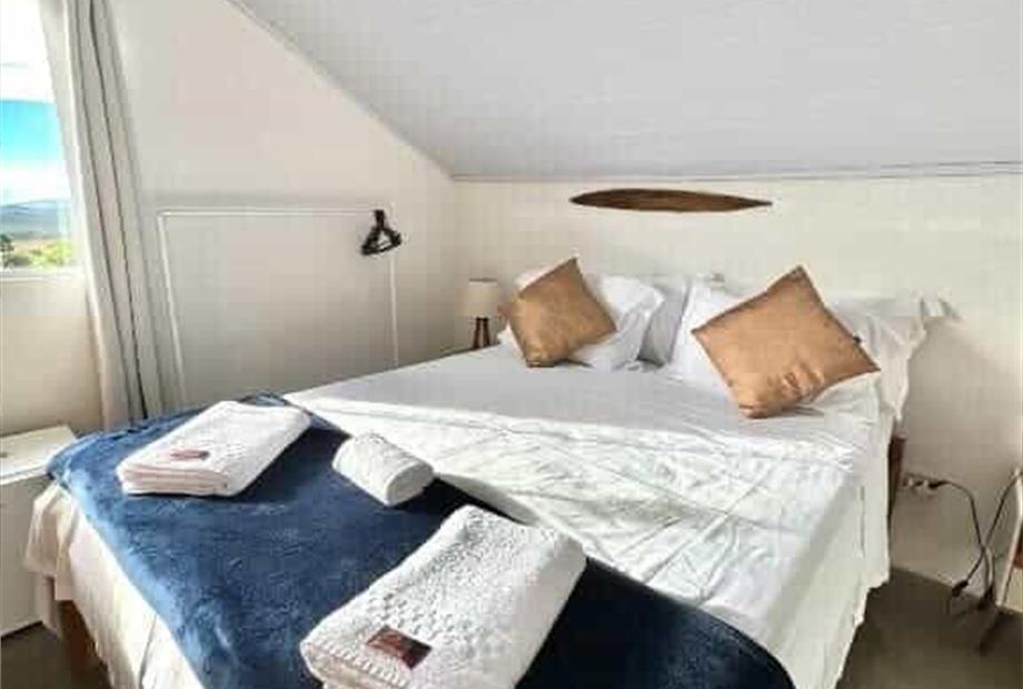 Quarto Duplo com Varanda-7.jpg